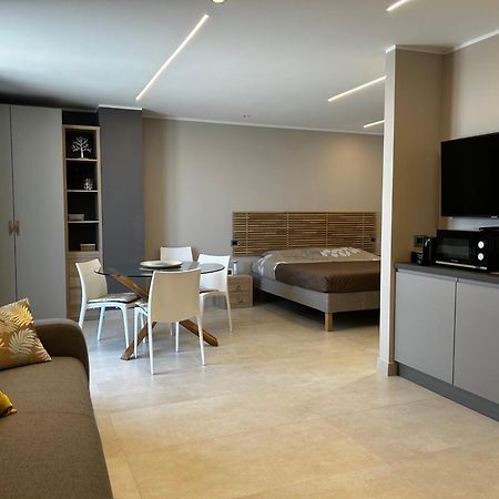 Apartamento R39 Attic With Terrace And Private Parking Milán Exterior foto