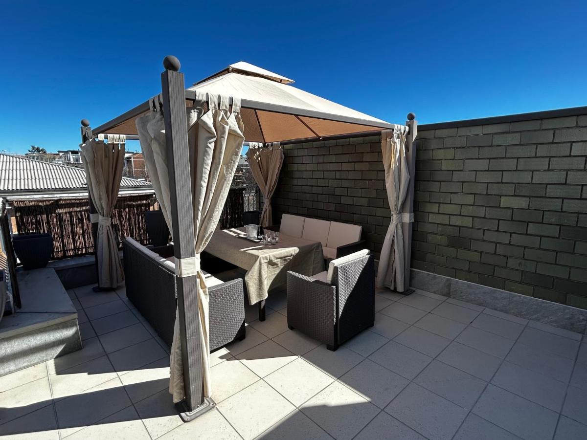 Apartamento R39 Attic With Terrace And Private Parking Milán Exterior foto